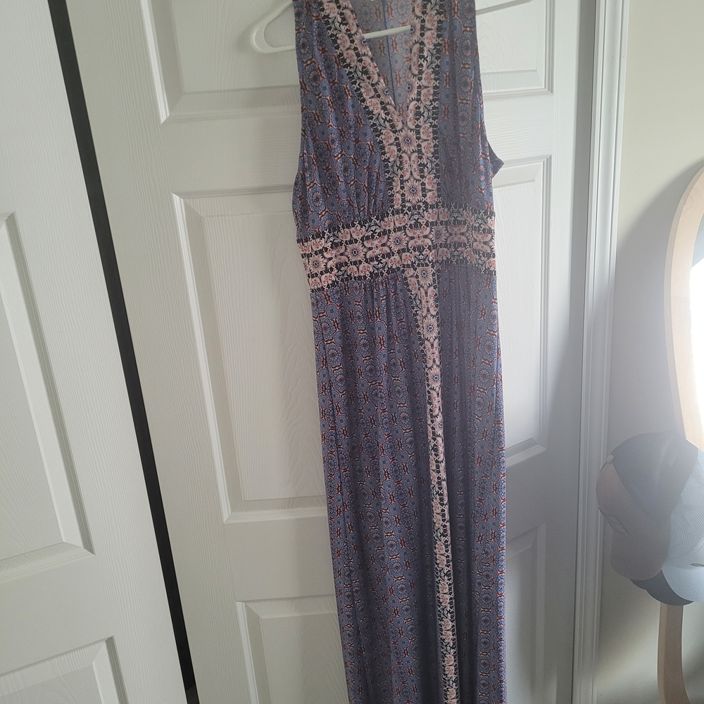 Elegant Blue and Pink Maxi Dress